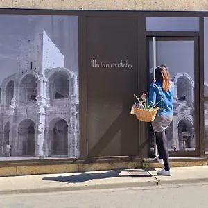 Un Tour En Arlés